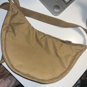 Uniqlo Round Mini Shoulder Bag